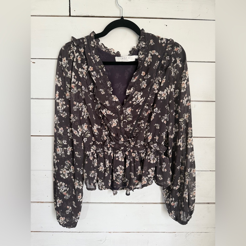 ASTR the Label Floral Blouse